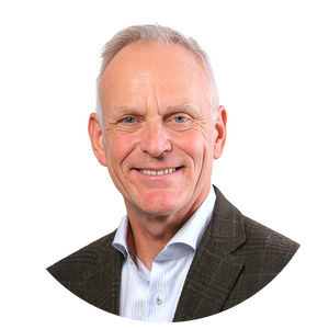 Mr. Adrian Richards, MD (London)